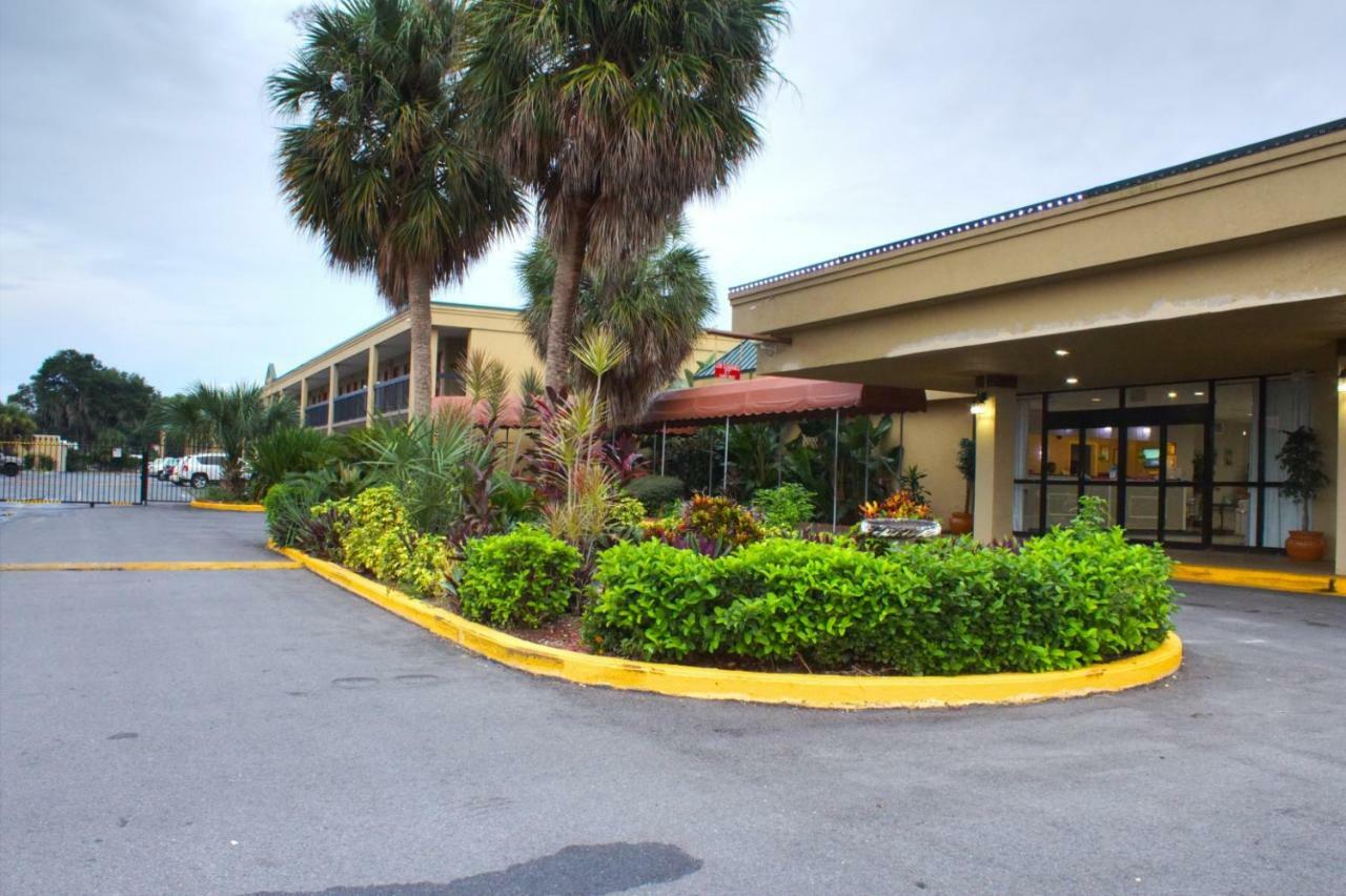Winter Haven Gardens Inn ภายนอก รูปภาพ